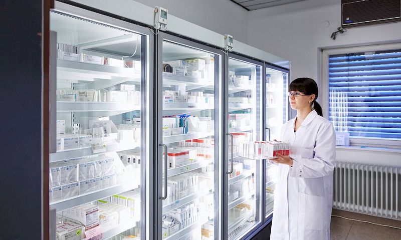 Холодильники фармацевтические