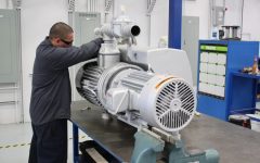 В каких отраслях используются вакуумные насосы