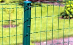 Для чего нужен временный забор?