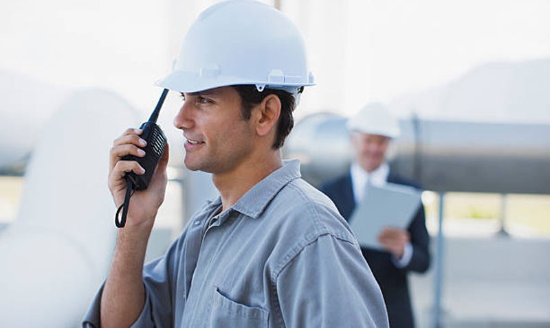 Как рации помогают работе предприятий?