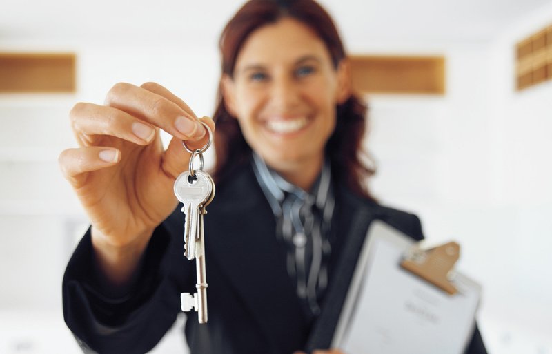 Плюсы сотрудничества с риэлтором