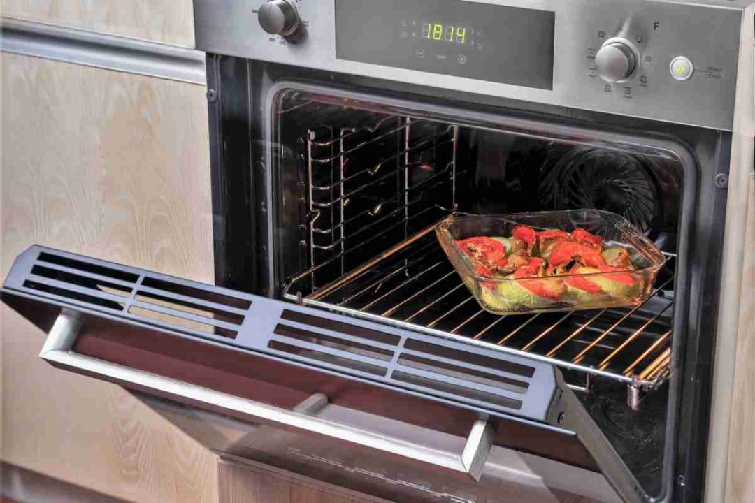 Духовой шкаф Candy: типичные поломки и способы решения