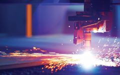 Будущее металлообработки: как волоконные лазеры меняют производство